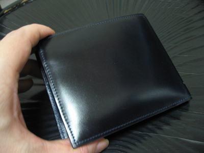 水染めコードバン財布のエイジング写真6